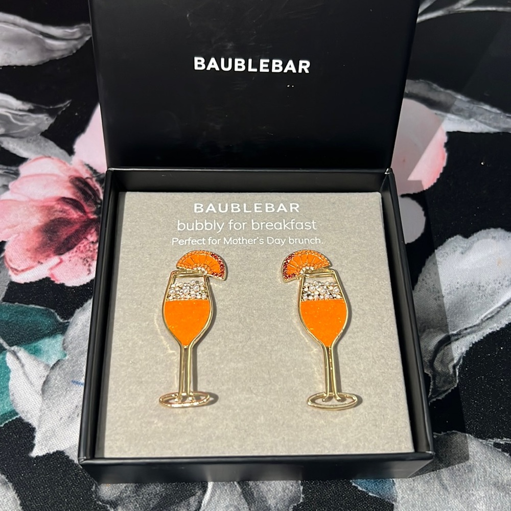 NWT Baublebar ‘Bubbly for Breakfast’ Earrings